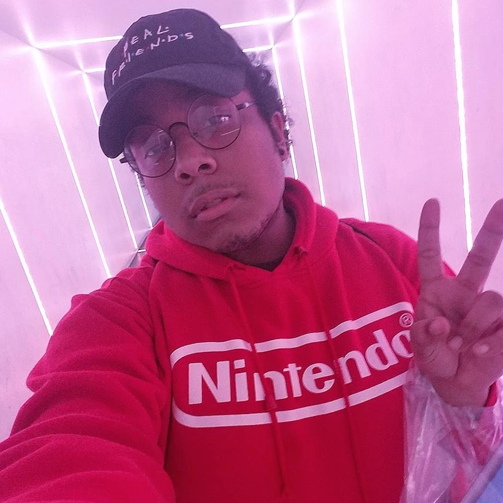 Meet your Posher, Greenidiotgamer